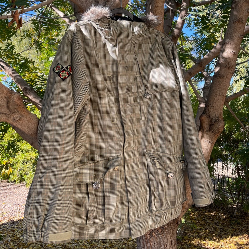 Vintage Burton houndstooth Apres Y2K snowboard ski parke jacket